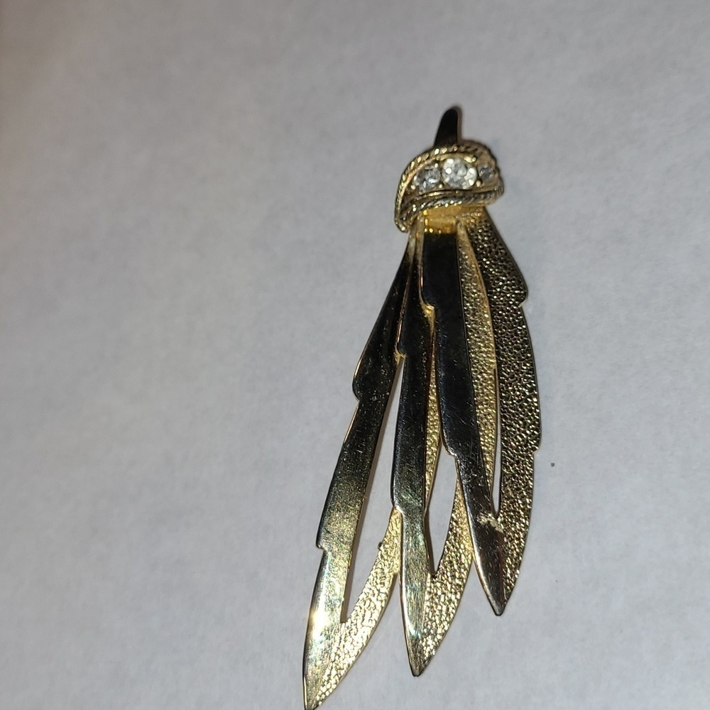 Vintage Emmons Brooch with Rhinestones